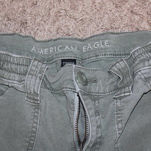 American Eagle Cargo Pants Green Size 6 Long